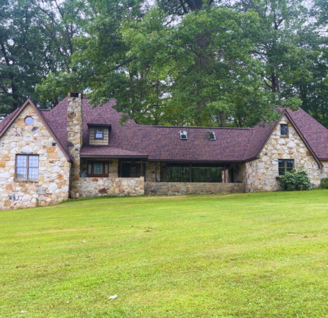 new roof on cottage house