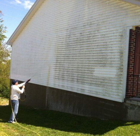 cleaning siding