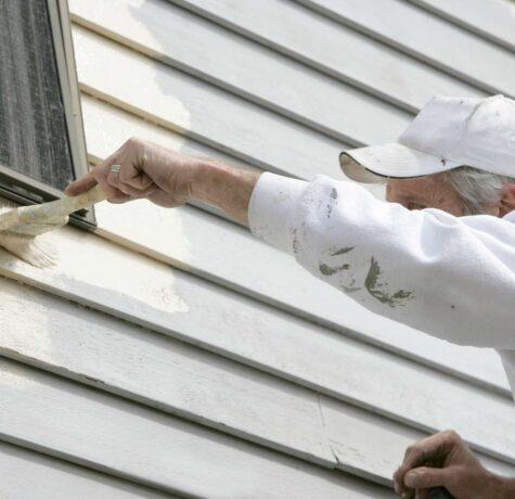 painting vinyl siding