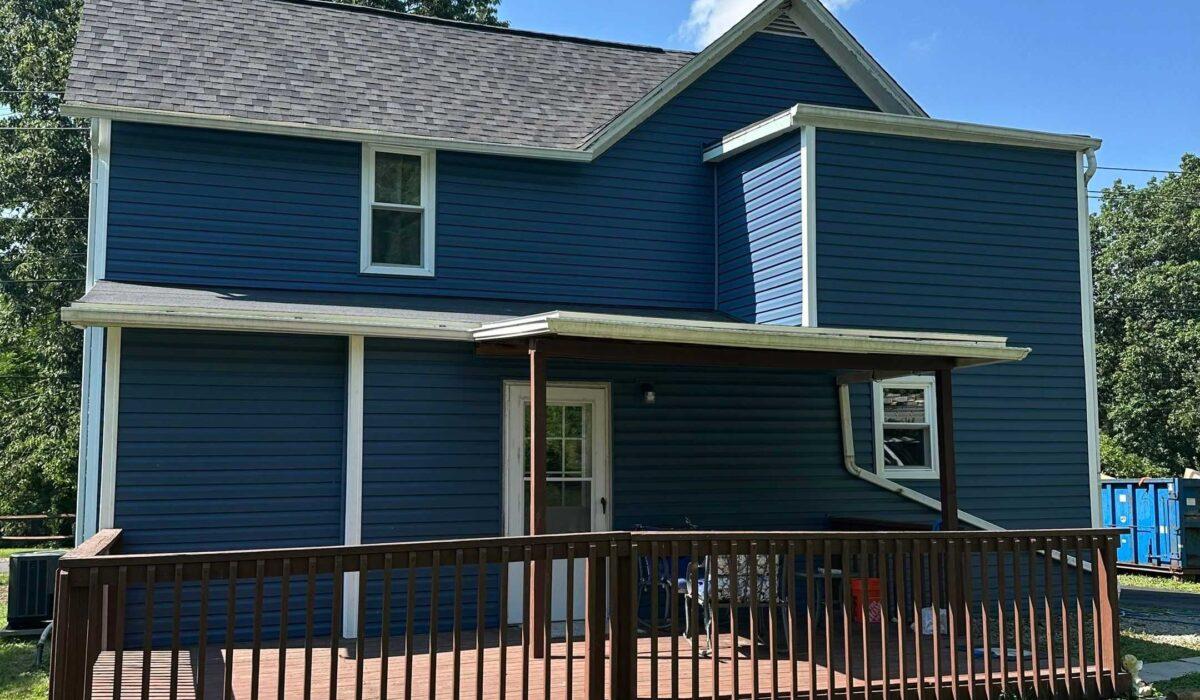 Expert Roofing Contractors_ in Hunker, PA
