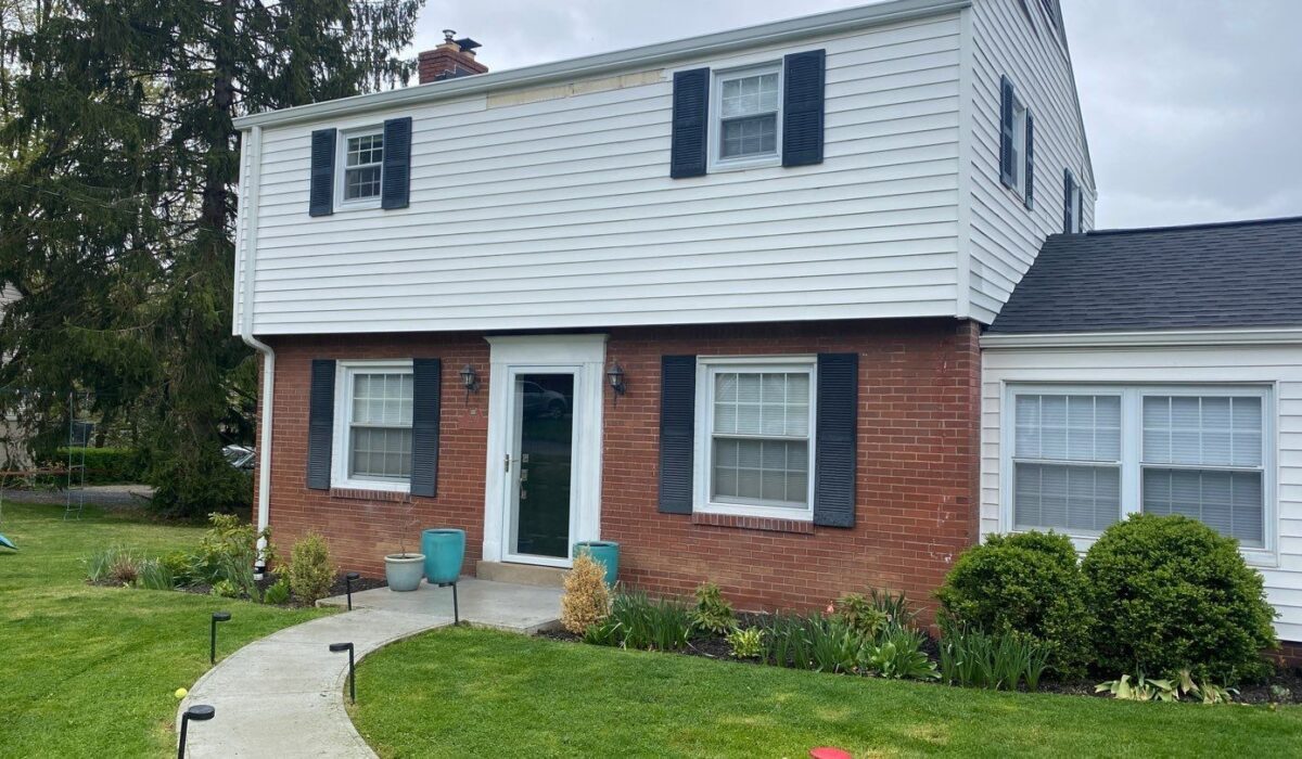 Can You Paint Vinyl Siding on a House? Tips and Considerations